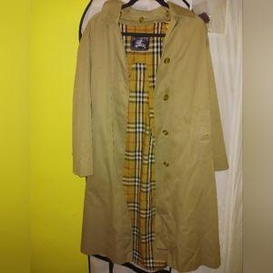 Vintage Burberry trench coat in 8 extra long